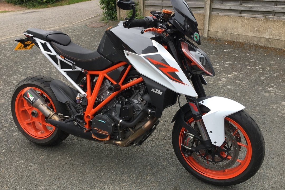 KTM 1290 Super Duke R