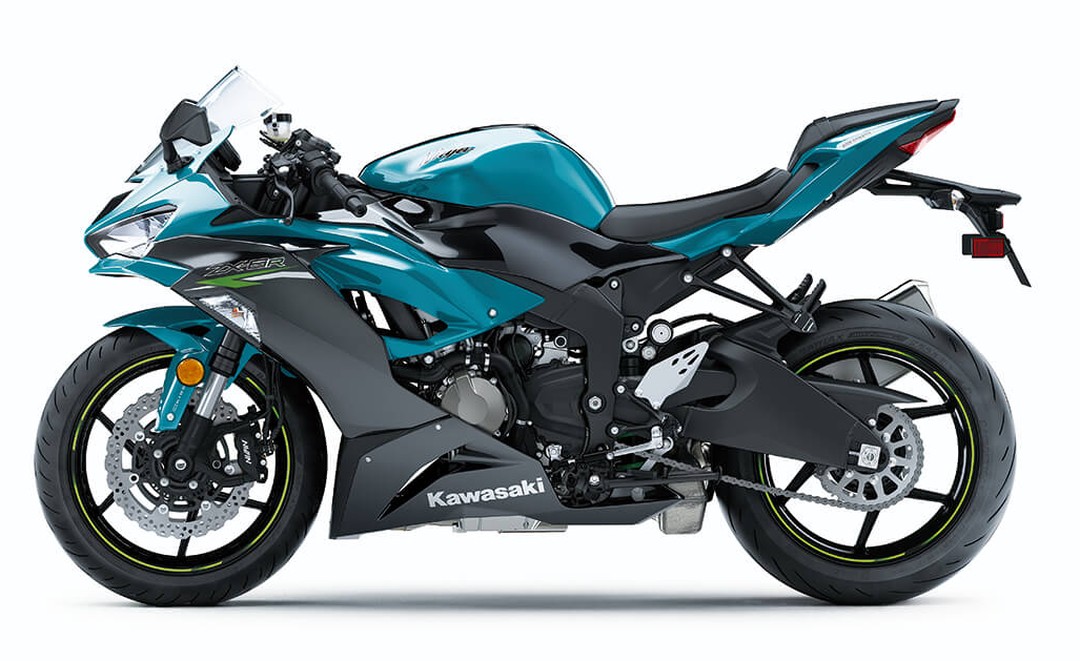 Kawasaki ZX-6R 2021 - 10 Best 600cc Supersport Motorcycles