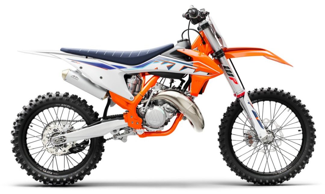 KTM 150 SX 2022 de couleur orange