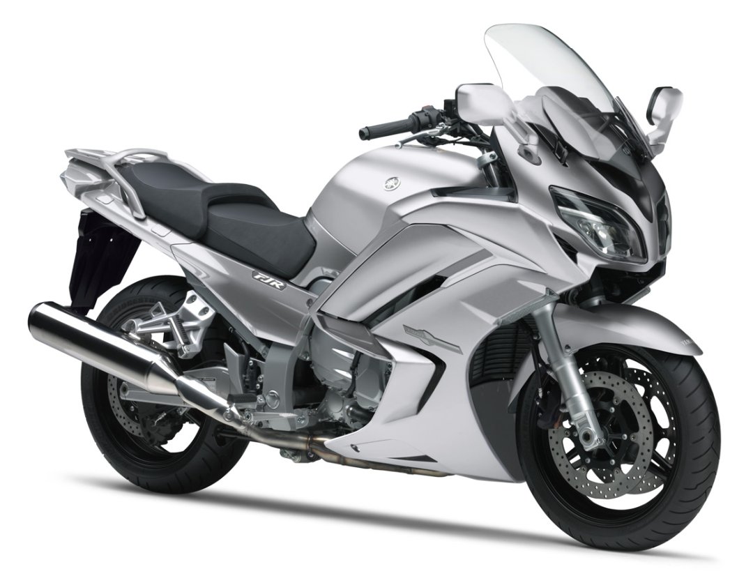 Moto routière Yamaha FJR 1300 de couleur grise