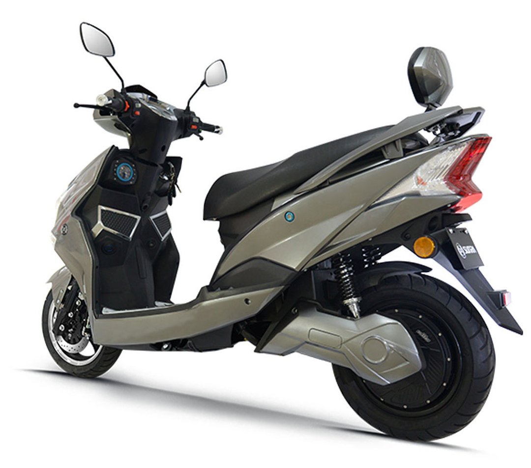 Scooter électrique Sunra Anger 125 de couleur grise