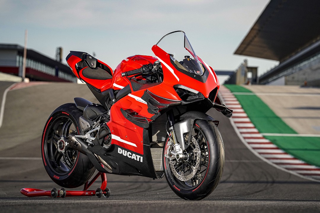 The Ducati Superleggera - The 12 best Italian motorcycles ever